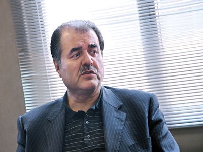 کاهش نرخ سود بانکی به تنهایی کارساز نیست/ نرخ سود تسهیلات را هم کاهش دهید/ با این وضعیت تولید تکان نمی‌خورد