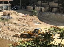 گودبرداری در زمین پارک بوستان خیابان لنکرانی پاسداران