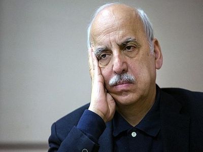 دفاع عبده تبریزی از کاهش دستوری نرخ سود بانکی: مجبور بودیم که نرخ سود بانکی را به صورت دستوری کاهش دهیم!
