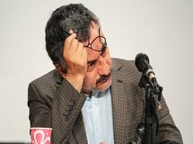 لیلاز: نخبگان علمی کشور باید به خارج بروند چون در ایران نابود می شوند!/ در اقتصاد ایران هیچ امکانی برای نوآوری و فعالیت جدید وجود ندارد