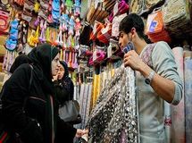 80 درصد روسریهای موجود در بازار از چین، هند و ترکیه وارد میشود!/ تولید روسری ایرانی با کمی حمایت دولت امکانپذیر است