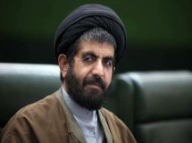 موسسات مالی فعال دارای مجوز هستند/ رسانهها جو سازی نکنند