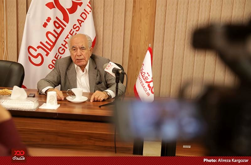 گفتگوی «نود اقتصادی» با دکتر علی اکبر مهرابی فارغ التحصیل اقتصاد توسعه از دانشگاه مونپولیه فرانسه