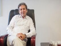 ۹۰ درصد بازار لوازم یدکی کشور وارداتی است/ 16 خودروساز کشور فقط یک میلیون و 600 هزار خودرو تولید می‌کنند