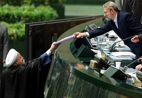 افزایش 104 هزار میلیارد تومانی منابع بودجه عمومی دولت در سال 97/ دولت ۴۲۴ هزار میلیارد تومان بودجه گرفت