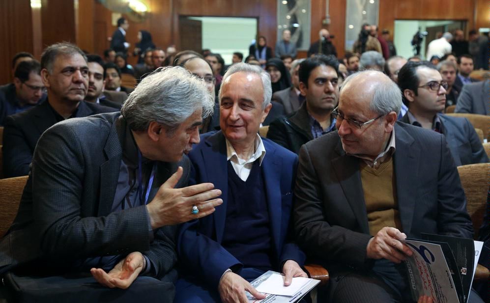 5.6 میلیاردتومان برای برگزاری 65 نشست و ۴۰ کارگاه آموزشی/ نیلی برای توسعه شبکه مجازی موسسه‌اش، روزی 11 میلیون تومان هزینه میکند!