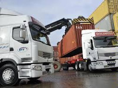 صنعت حمل و نقل در آستانه فروپاشی است / هیچ نظارتی بر شرکت های حمل و نقلی وجود ندارد