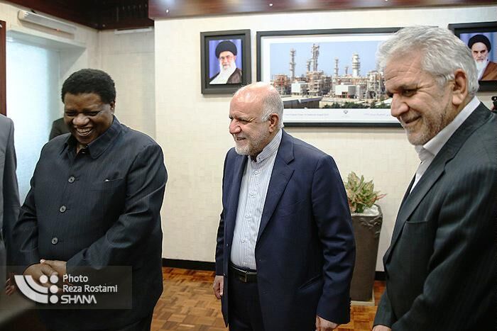 ایران تا 20 سال آینده توان تولید بنزین یورو 5 ندارد/ بنزین برای دولت 3000 تومان تمام میشود