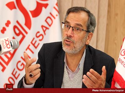 هیچ نشانه‌ای از اجرای اقتصاد مقاومتی در عملکرد دولت دیده نمی‌شود/ روحانی و جهانگیری توانایی راهبری اقتصادی دولت را ندارند