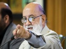 گلایه چمران، رئیس سابق شورای شهر تهران از رکود شدید در صنعت ساختمان: یک تولید کننده شیشه را دیدم که فقط با ۲۵ درصد ظرفیت خود کار می‌کرد و دو سوم کارگران خود را هم اخراج کرده بود