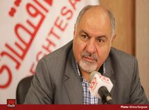 فیلم:: ابراهیم جمیلی، رئیس خانه اقتصاد ایران در گفتگو با «نود اقتصادی»: با آن چیزی که رهبری درباره اقتصاد مقاومتی مشخص کرده بود، خیلی فاصله داریم
