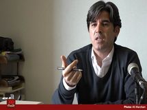 رئیس بانک مرکزی حسابدار است، وزیر اقتصاد، اقتصاد نخوانده و رئیس سازمان برنامه هم تحصیلاتش اقتصاد نیست!/ این دولت از فقر آکادمیک اقتصاد رنج می‌برد/ بانک مرکزی فقط نظاره‌گر هیجانات بازار ارزی بود