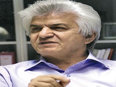 تحریم‌های صنعت خودرو از 15 مرداد آغاز می‌شود/ تحریمهای جدید خشن تر و مهلک تر است/ بعضی شرکت‌های خودروسازی جرات همکاری با ایران را ندارند