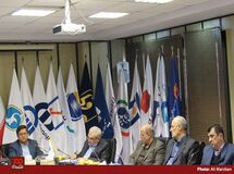 1200  مدیر بازنشسته در پست های مدیریتی فعالیت می کنند
