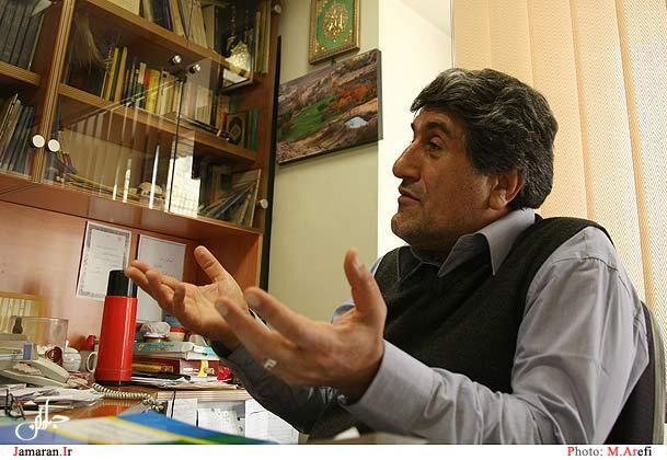 ناتوانی دولت در مهار نقدینگی شرایط فعلی اقتصادی را رقم زده است/ دولت با سیاستهای دستوری میزان نقدینگی را افزایش داد