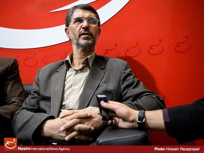 روحانی و تیمش به مردم و نهادهای نظارتی پاسخگو نیستند!/ روحانی در کار سیف زیاد دخالت می‌کرد، امیدواریم در کار همتی دخالت نکند