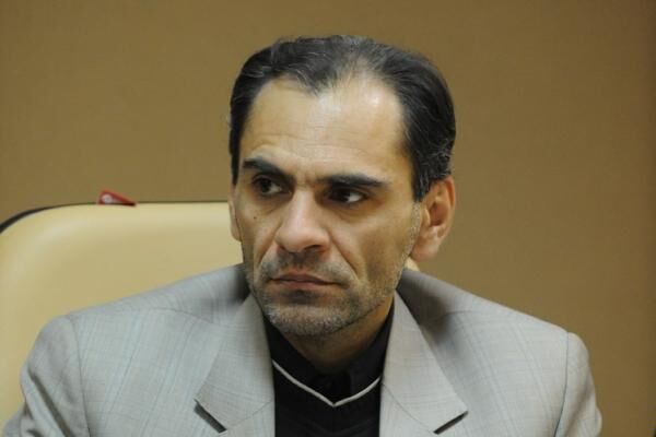 شرایط بانکها در سالهای اخیر بسیار بد شده/ نگرانی از تحریم و تورم انتظاری تقاضا برای پول را کاهش داده ولی گردش پول به شدت بالا رفته