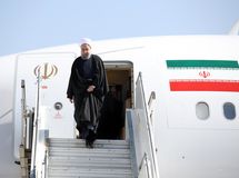 فیلم/ آیا دولت روحانی که به دولت مذاکره معروف است، زبان مذاکره با دنیا را بلد است؟