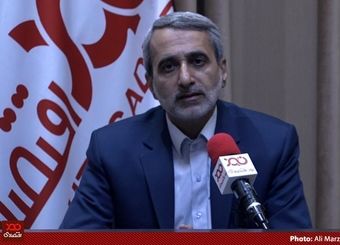 قرار شده از شرکت‌های زیرمجموعه صندوق بازنشستگی در مجلس تحقیق و تفحص کنیم، ده‌ها نفر آمده‌اند و به ما می‌گویند اینکار را نکنید!