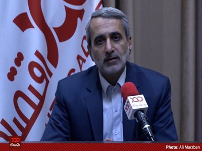 قرار شده از شرکت‌های زیرمجموعه صندوق بازنشستگی در مجلس تحقیق و تفحص کنیم، ده‌ها نفر آمده‌اند و به ما می‌گویند اینکار را نکنید!
