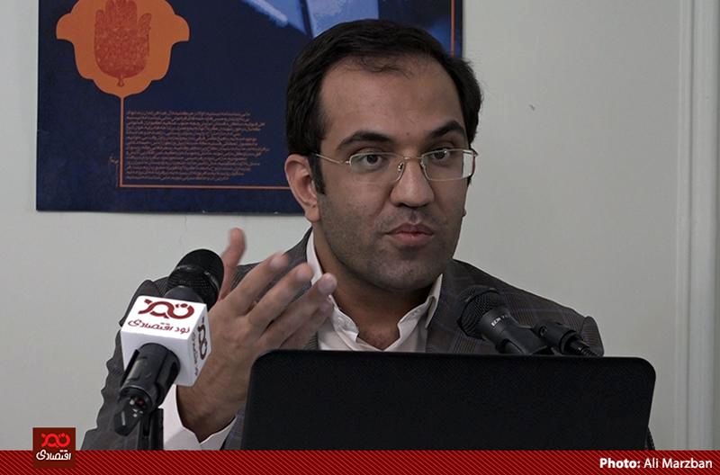 درآمدهای سرشار نفتی شاه را از نظرات کارشناسی بی نیاز کرد