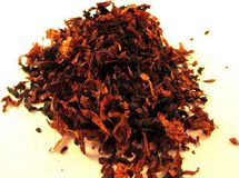  واردات ۲ هزار و ۳۰۰ میلیارد تومانی توتون و تنباکو/ دولت هوای قلیانی‌ها را هم دارد