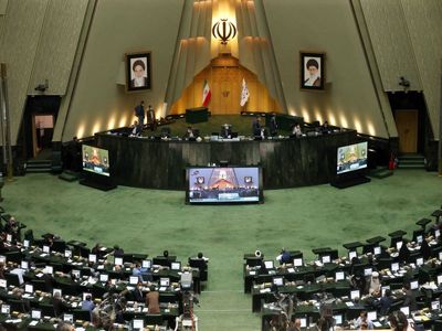مجلس سقف درآمدهای دولت در ۱۴۰۰ را مشخص کرد