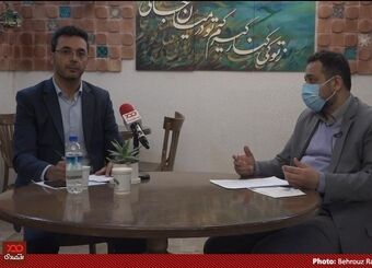 از وزارت کار گلایه داریم که چرا روزهای پایانی سال را برای تعیین تکلیف دستمزد کارگران انتخاب میکنند!