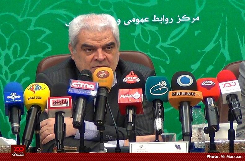 تحریم نمی‌گذارد از سرمایه خارجی برای رونق تولید استفاده کنیم، مجبوریم به سمت بورس برویم