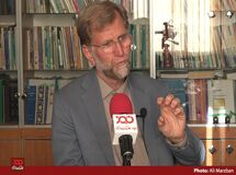 اگر اعلام کنیم هیچ وقت نمی‌خواهیم تحریم برطرف شود، اقتصاد ثبات خواهد گرفت