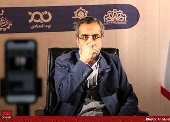 عکس/برگزاری دومین جلسه دانشگاه مردمی اقتصاد مقاومتی با حضور دکتر روح الله ایزدخواه، عضو کمیسیون صنایع و معادن مجلس