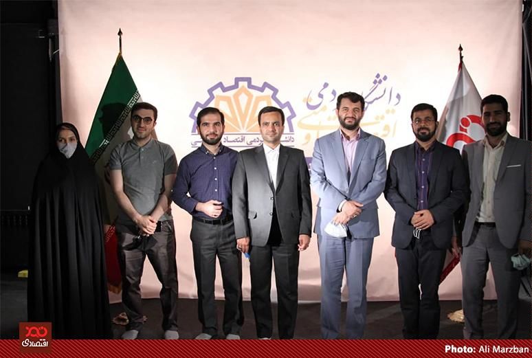 برگزاری سومین جلسه "دانشگاه مردمی اقتصاد مقاومتی" با حضور دکتر محمد نعمتی