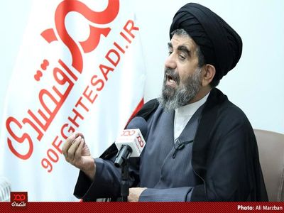 وزرای این دولت خیانتکار برای رئیس جمهور شدن صف کشیده‌اند!
