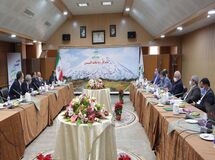بازدید هیات عامل بیمه مرکزی از بیمه البرز