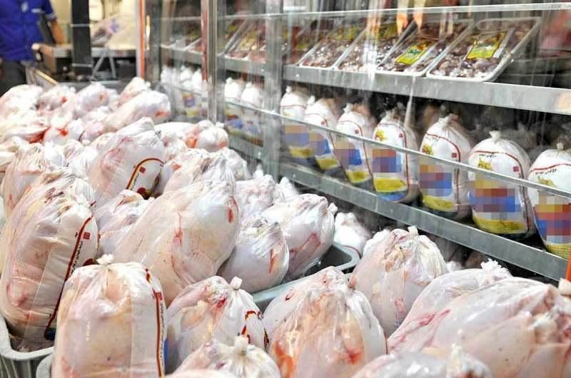 در دولت قبل مازاد مصرف مرغ داشتیم، در این دولت صف مرغ درست شد