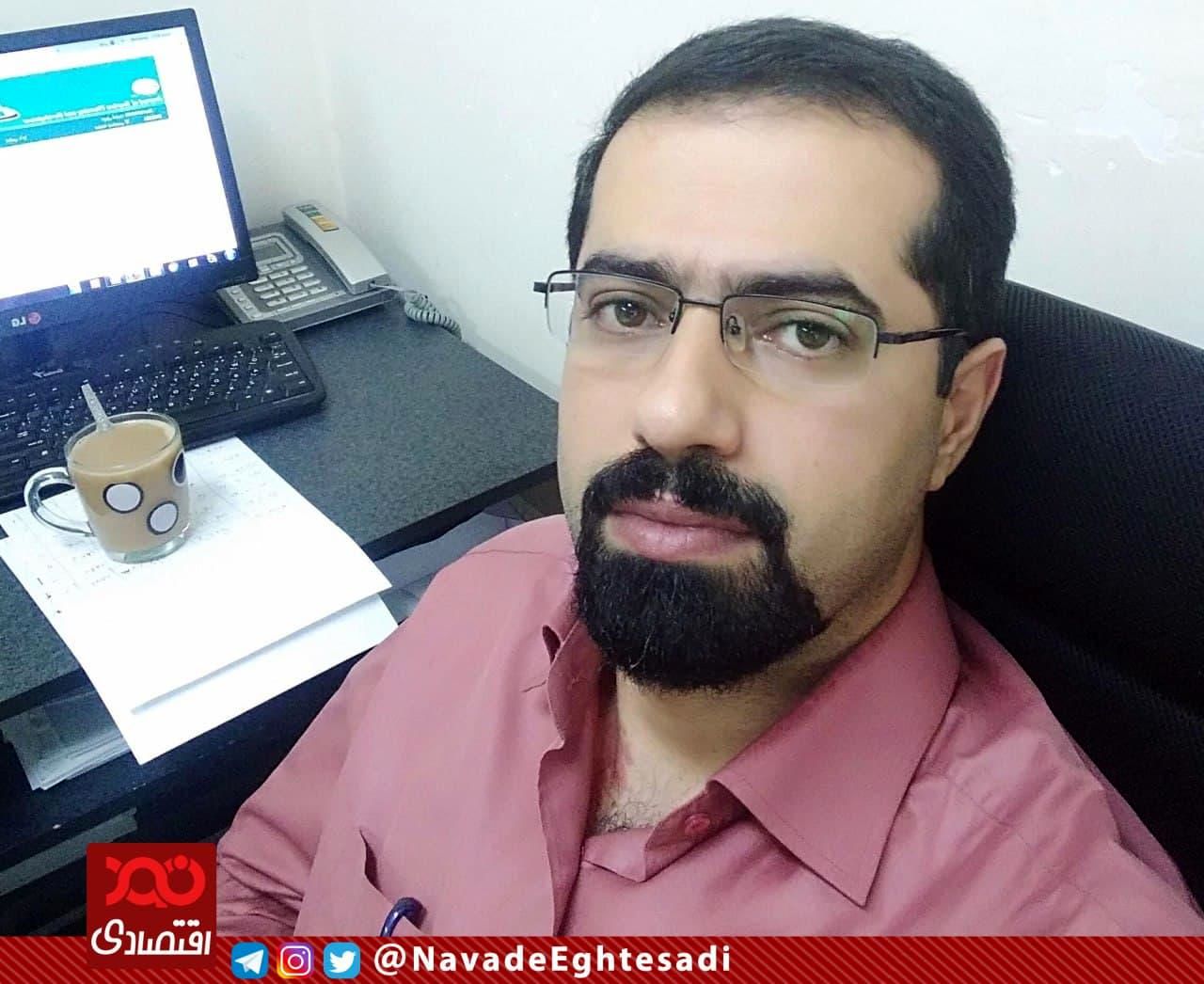 اگر به عقب برگردیم دیگر نامه ای در دفاع از روحانی امضا نمیکنم