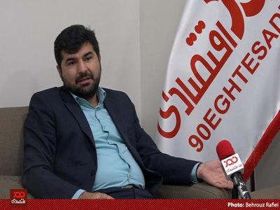  متاسفانه زنگنه متخصص نارضایت ساختن کارکنان وزارت نفت است