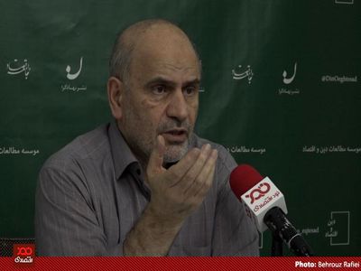 ۸۹ درصد فقرای ایران شاغل و بازنشسته هستند