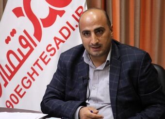 افزایش حقوق‌هایی که دولت روحانی انجام داد، از محل درآمدهای ناپایدار بوده و به ضرر کل مردم است