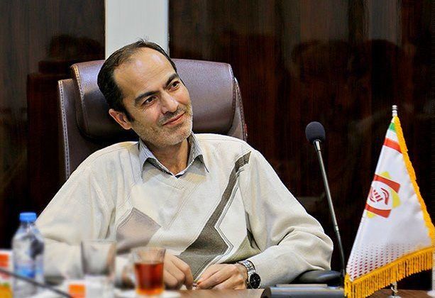 صنعت بیمه در زنجیره بسته مدیران عامل گرفتار شده و جوانان حق حضور در سمت مدیریتی ندارند