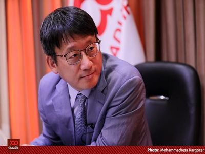 اینکه نمی‌توانیم ۷ میلیارد دلار ایران را بدهیم، بسیار غم انگیز است(۳)