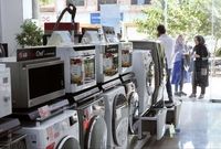  دو کشتی لوازم خانگی از بوسان کره جنوبی به سمت ایران در حال حرکت است/ کره‌ای‌ها نقشه دارند تا از طریق پیله‌وران آنها را به مردم ایران بفروشند!