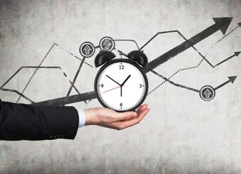 کار کردن بیش از ۸ ساعت ممنوع