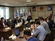 رشد  شاخص های عملکردی هلدینگ رایتل