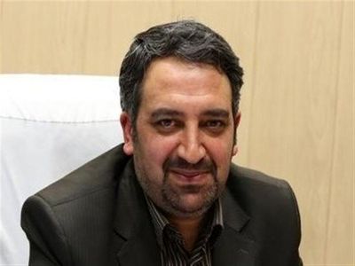 مدیرعامل شرکت دخانیات بازنشسته است و هر چه سریعتر باید برکنار شود