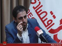 اتاق بازرگانی از ما فعالان اقتصادی، حق عضویت می‌گیرد و ساختمانش را با متریال خارجی تزئین می‌کند! 