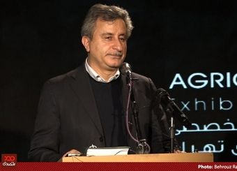 چرا به دروغ می‌نویسید محصولات کشاورزی ایران آلوده است؟ پدر خودمان را در آوردیم که کوچکترین مشکلی برای غذای مردم درست نشود