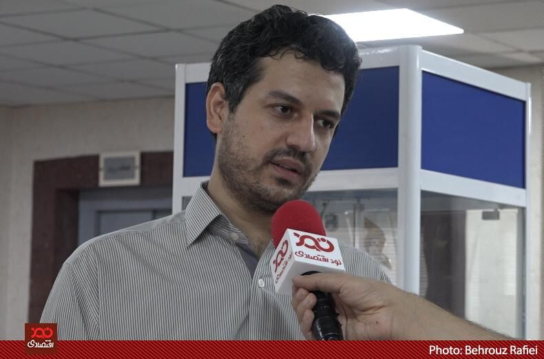 دیدگاه مجمع تشخیص مصلحت نظام درباره واردات خودرو غلط و قدیمی است