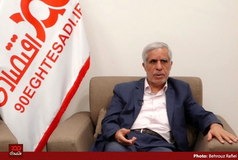 واگذاری صفر تا صد پروژه ساخت ۴ میلیون واحد مسکونی به چینیها به نفع اقتصاد کشور نیست