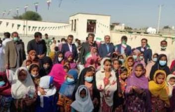 افتتاح مدرسه امید تجارت در روستای "بمباسری"چابهار